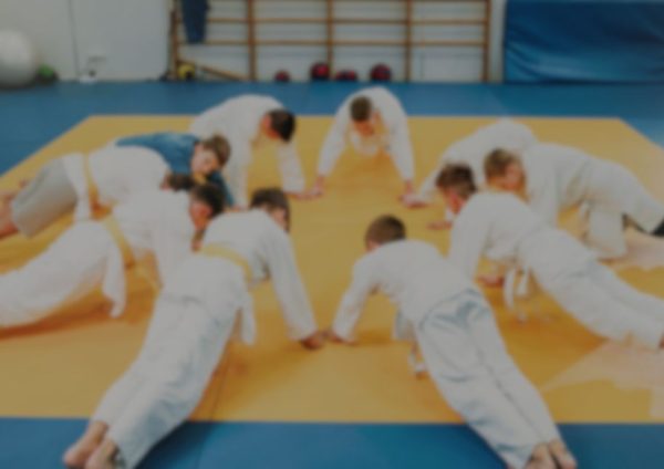 <span class="color-main2">Judo für</span> Kinder 6-12 Jahre